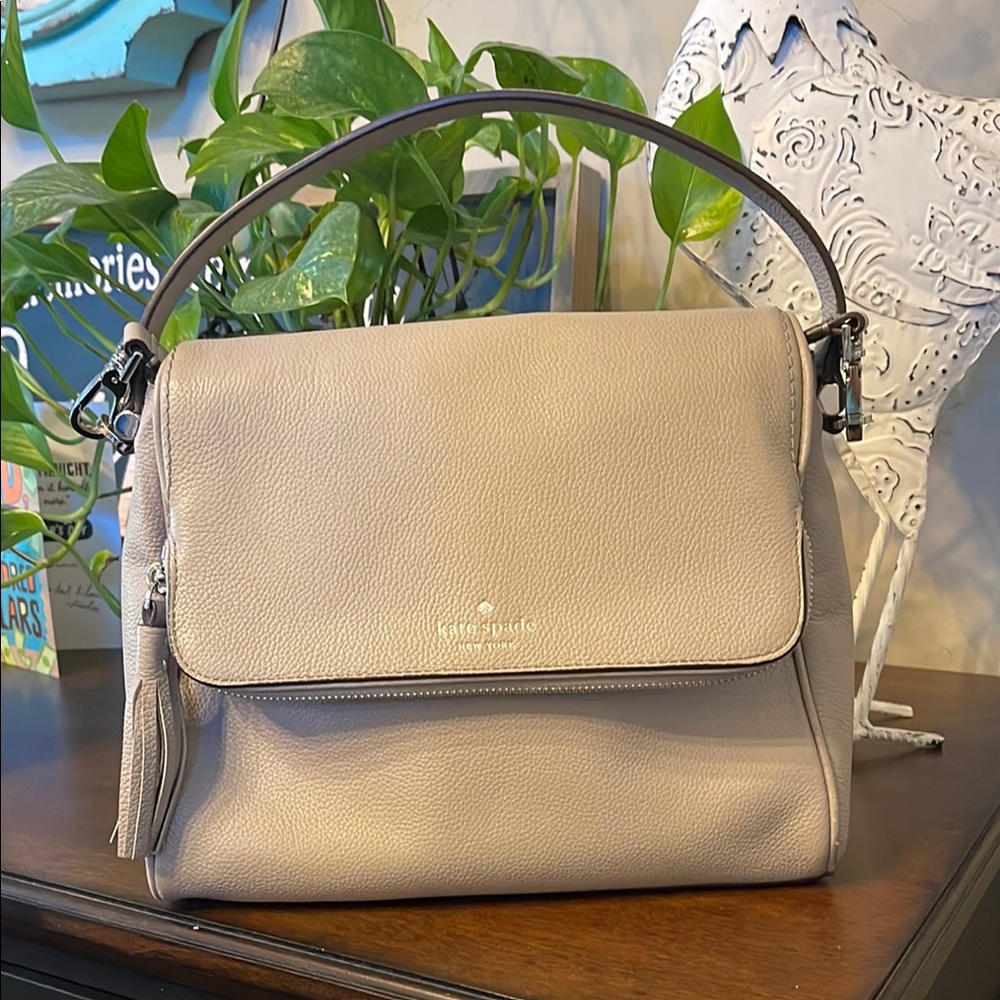 Kate Spade Gray Shoulder Bag with Flap Closure
